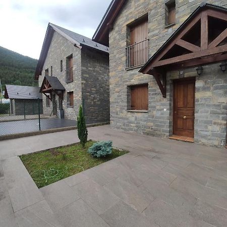 Casa Rayera Villa Villanúa Екстериор снимка